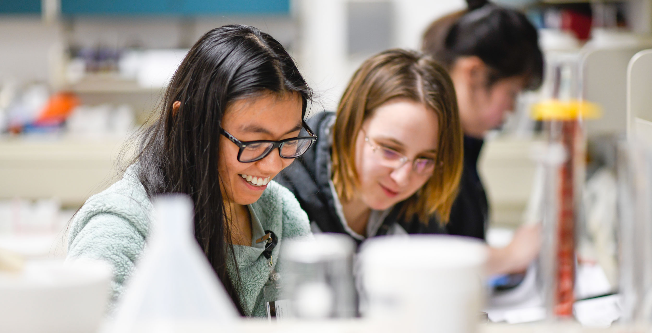 stock-lab-students
